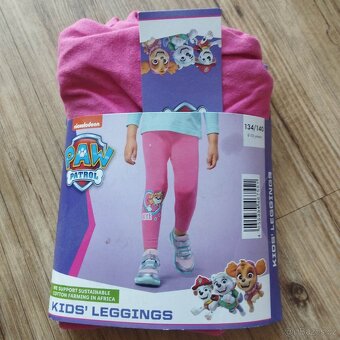 Komplet holka 134 + šaty Elsa&Anna - 4