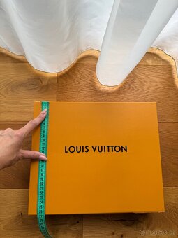 Louis Vuitton krabice a stuha. - 4