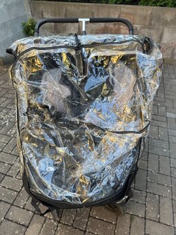 Prodám kočárek Easywalker Duo Plus v tmavě šedé barvě. - 4