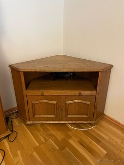 Nábytek v rustikálním stylu - 4