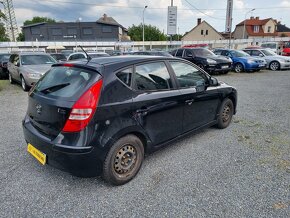 HYUNDAI i30 1.4i 80KW R.V.2011/1.MAJITEL - 4