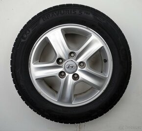 Hyundai i30   - Originání 15" alu kola - Letní pneu - 4