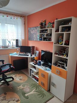 Nábytek - dětský pokojíček - 4