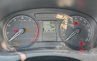 Škoda Fabia II combi 1.4 250xxx km - 4