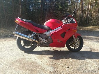 Honda vfr 800 - 4