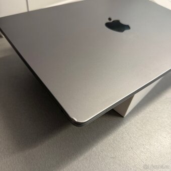 MacBook Air 13” M2 2022, 256GB/8GB, rok záruka - 4