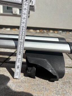 Příčníky/nosiče na hagusy Thule 120cm - 4