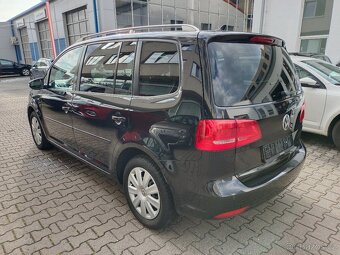 VW Touran 2.0TDI 103kW CUP Webasto Tažné Panorama - 4