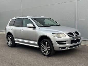 VW Touareg 3.0 TDI R-Line - 4