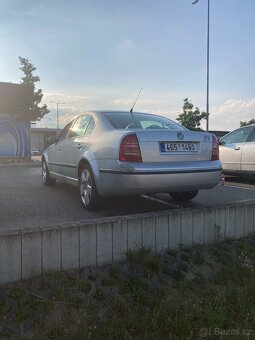 Škoda Superb - 4