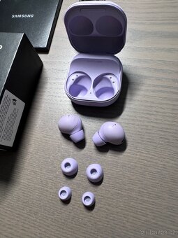 Bezdrátová dívčí sluchátka SAMSUNG GALAXY BUDS2 PRO - 4