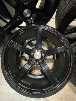 VOSSEN VVS CV3 r19 5x112 - 4