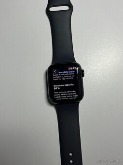 Apple Watch SE 2 40 mm - 98% baterie - 4