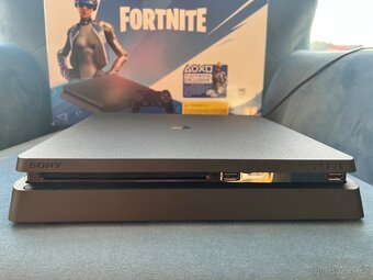 Playstation 4 PS4. 500gb - 4