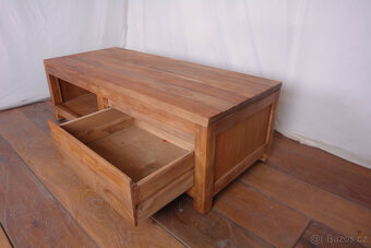 Nízká masivní komoda - botník - 4