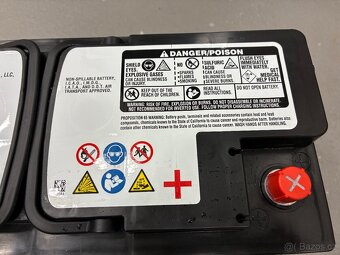 Autobaterie 12V 105Ah 950A - 4