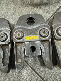 Akumulátorový radiální lis REMS - 4