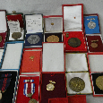 Medaile, vyznamenání, odznaky - 4
