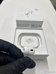 Apple AirPods Pro 2 Generace (USB-C) - 4