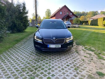 SKODA SUPERB III COMBI 2.0TDI-110KW PANORAMA NAVI LED - 4