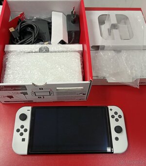 Nintendo Switch OLED záruka 12/2025 ALZA - 4