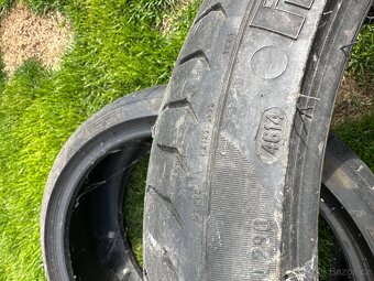 Pneu Pirelli P Zero 245/35 R20 - 4