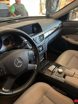Mercedes-Benz e 250cdi 150kw 2012r v - 4