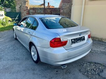 BMW Řada 3 e90 320i 110kw.Dig.klima.TOP KM - 4