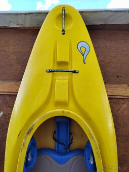 kajak LIQUID LOGIC HUCK délka 234 cm, váha 20,6 kg - 4