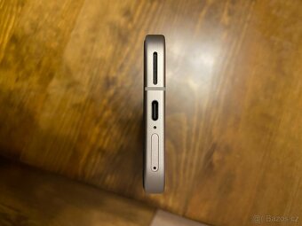 Google Pixel 9a - 4