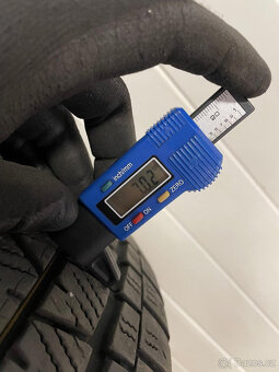 Semperit Master-Grip 2 195/60 R16 89H 4Ks zimní pneumatiky - 4
