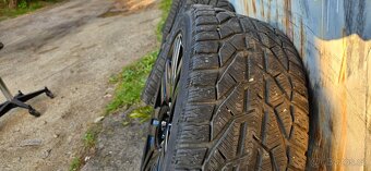 Alu kola R18 5x120 zimni pneu - 4