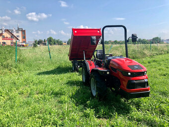 Vlečka za traktor nebo malotraktor, nájezdová brzda - 2 tuny - 4