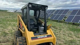 Zapůjčím smykový kolový nakladač Cat 216B (3 tuny) - 4