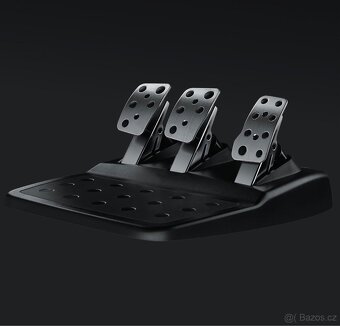 Logitech g29 DRIVING FORCE - 4