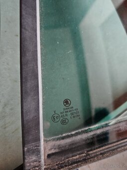 Škoda Kodiaq 565 - dveře náhradní díly, elektro, sklo - 4