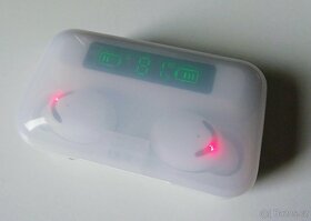Bezdrátová sluchátka TWS Bluetooth 5.0 - 4