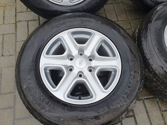 Alu kola Ford 6x139,7 r17 8j et55 pneu 265/65/17 - 4
