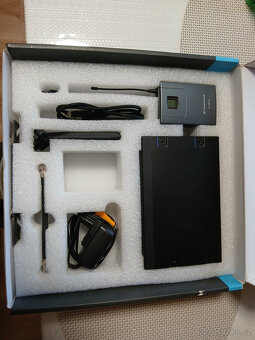 Prodám hlavový mikrofon SENNHEISER - 4