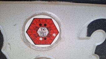 Toyota Yaris 1.3 VVT-i, 63 kW, r. 2001 - 4