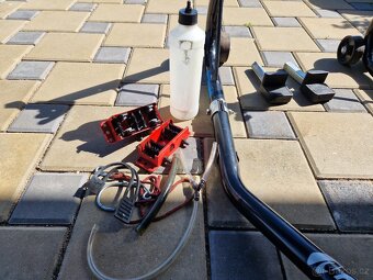 Stojan + 2x Kettenmax myčka řetězu - 4