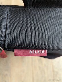 Batoh na velké notebooky do 17" Belkin - 4