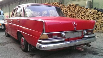 Predám Mercedes W111 220Sb heckflose,veľké kridlo - 4