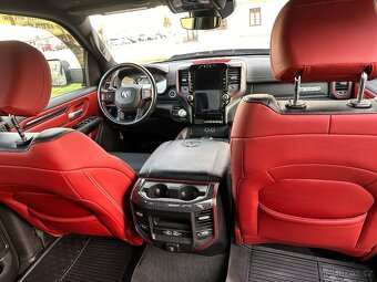 Dodge Ram 1500 - 4