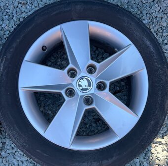 Letní kola Škoda Octavia 3, 205/55 R16 Firestone (4121) - 4