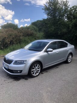Škoda octavia-M1 Sedan, Plná výbava - 4