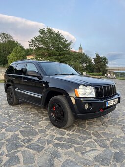 Jeep Grand Cherokee - 4
