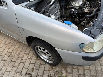 Rozpredám Seat Ibiza 6k2 sport - 4