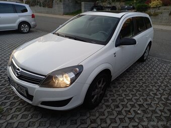 Opel Astra H, 1.7 cdti, 92 kW, 2010, edice 111 let Opel - 4
