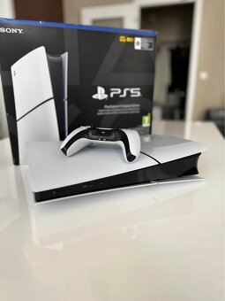 PlayStation 5 Slim - 4